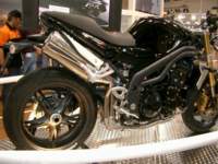 Preview of: 
intermot0405.jpg 
800 x 600 JPEG-compressed image 
(121,048 bytes)