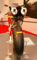 Preview of: 
intermot0431.jpg 
329 x 526 JPEG-compressed image 
(36,444 bytes)