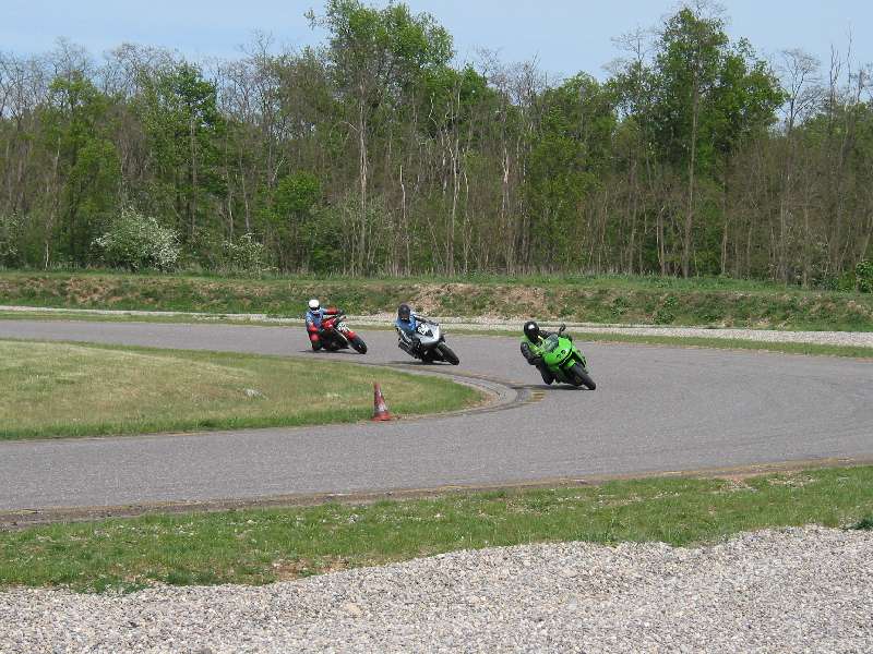 ADRScholle11.jpg 
800 x 600 JPEG-compressed image 
(97,430 bytes)