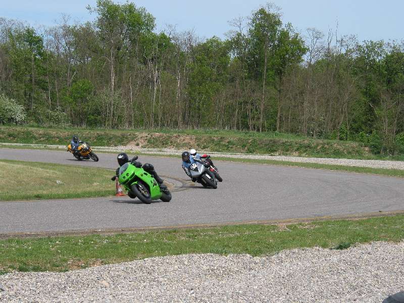 ADRScholle13.jpg 
800 x 600 JPEG-compressed image 
(101,682 bytes)