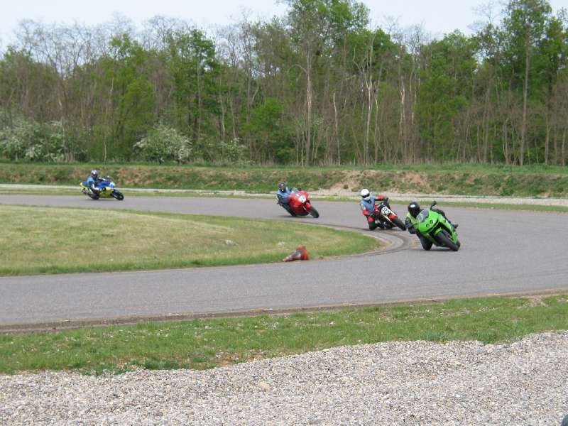 ADRScholle14.jpg 
800 x 600 JPEG-compressed image 
(79,592 bytes)