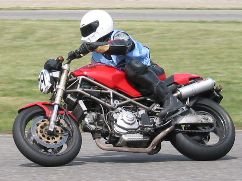 ADRScholle24.jpg 
800 x 600 JPEG-compressed image 
(131,285 bytes)