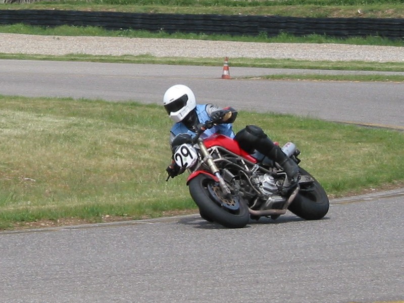 ADRScholle28.jpg 
800 x 600 JPEG-compressed image 
(135,715 bytes)