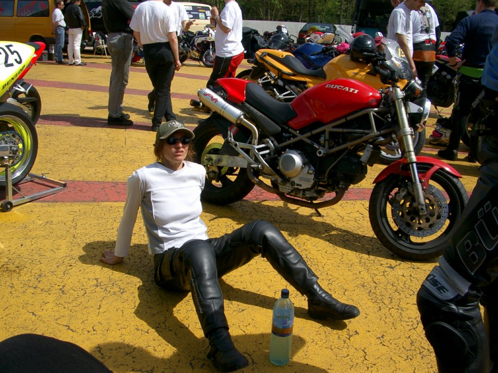 Adr17.jpg 
1,024 x 768 JPEG-compressed image 
(207,171 bytes)