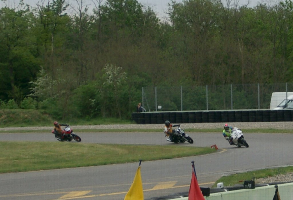 Adr30.jpg 
1,024 x 699 JPEG-compressed image 
(107,189 bytes)