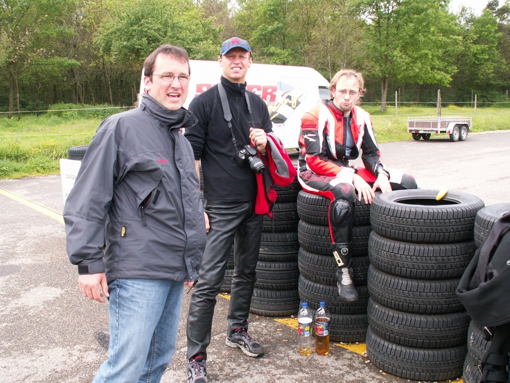 adr03.jpg 
1,024 x 768 JPEG-compressed image 
(225,294 bytes)