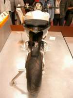 Preview of:
intermot0428.jpg
450 x 600 JPEG-compressed image
(54,952 bytes)