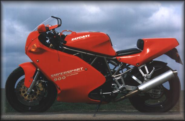 DUC 900SS